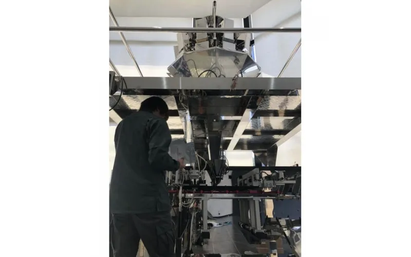 Japan - Zip Lock Doypack Machine for Granules